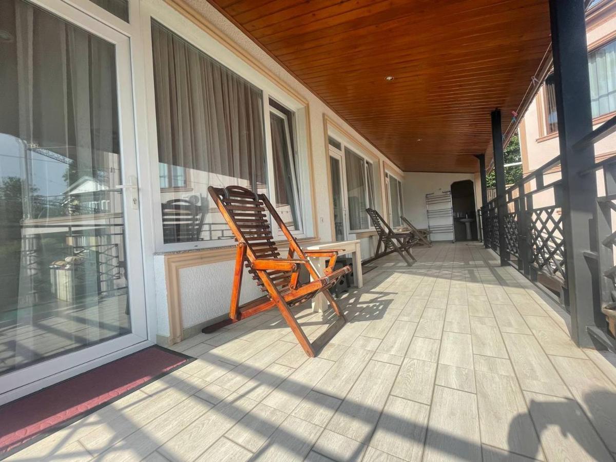 Guest House Nino มาคินจอรี ภายนอก รูปภาพ